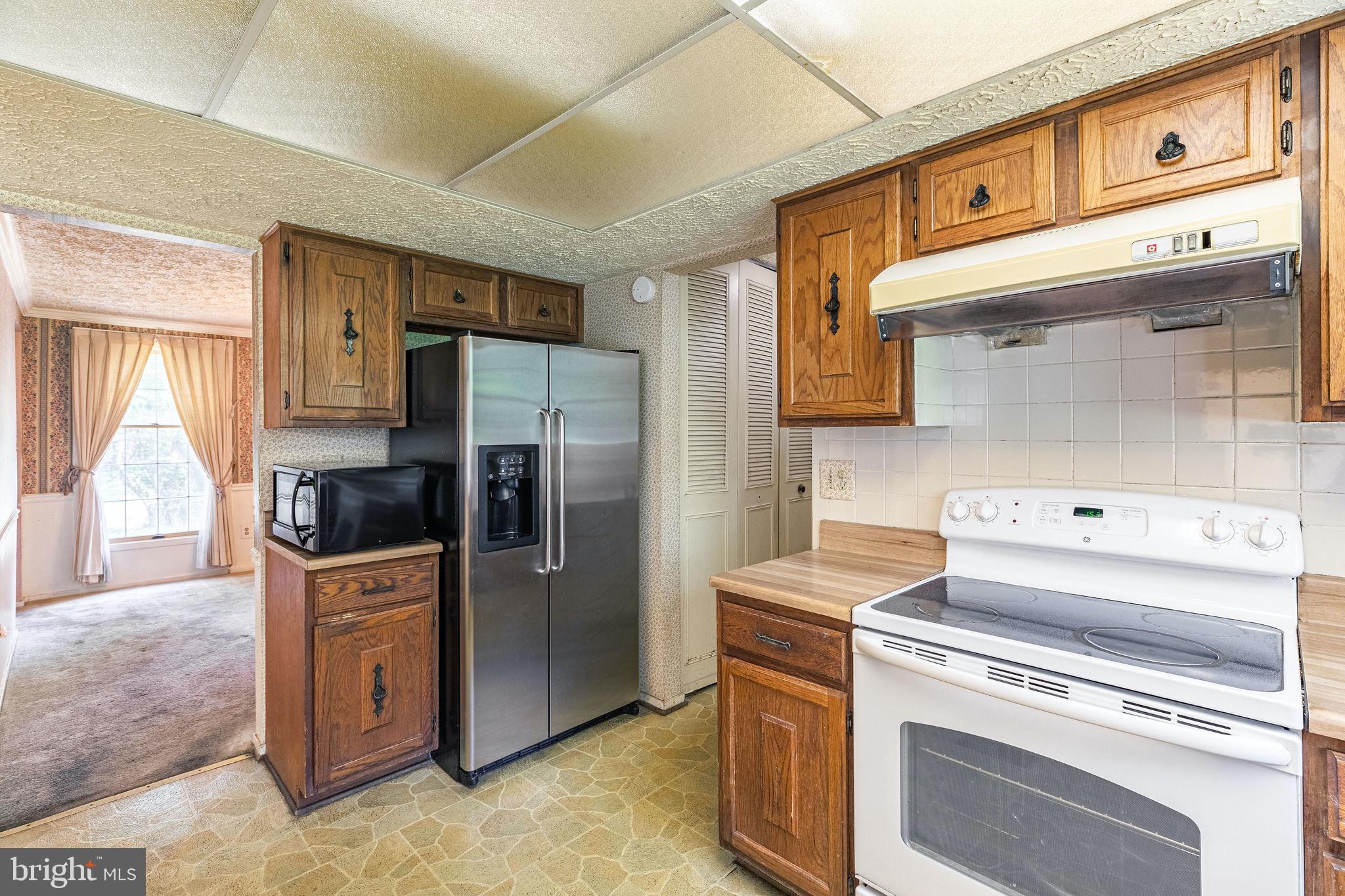 2296 Archdale Road Reston, VA 20191 - Photo 10 of 31