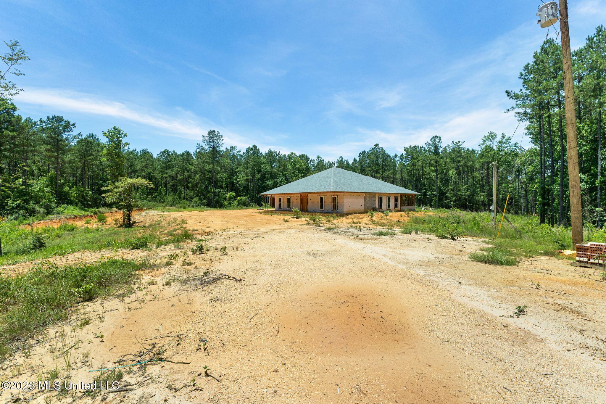 313 Spur Line Road Ellisville, MS 39437 - Photo 2 of 34 313_Spurline-1