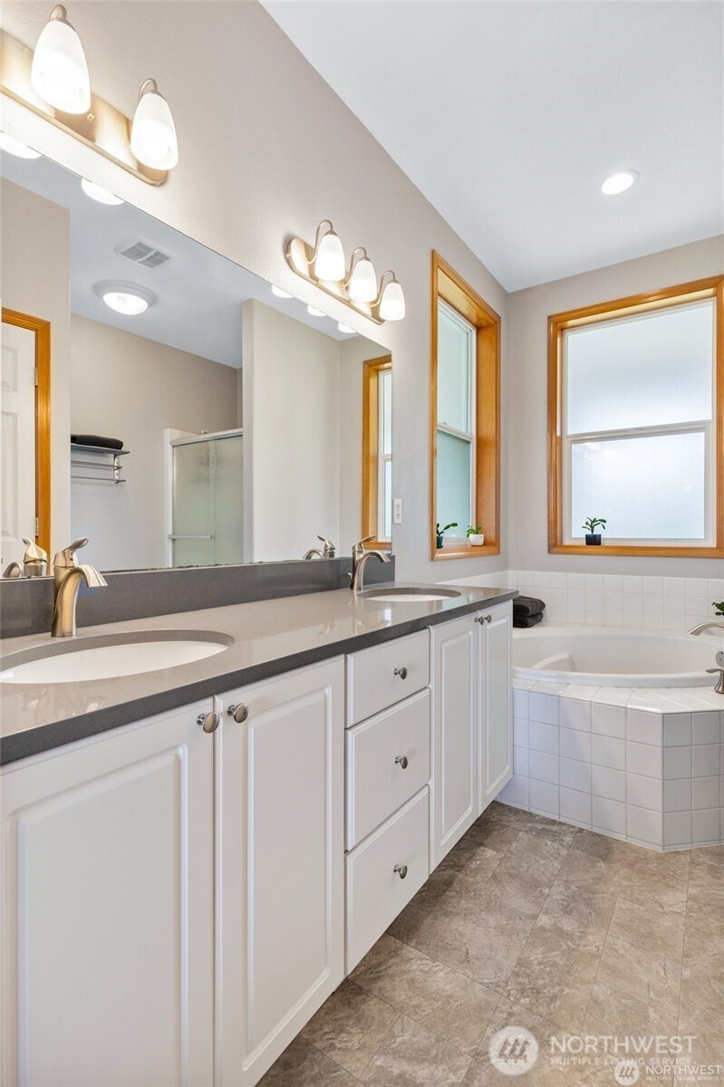 14419 Martinson Road Southeast Yelm, WA 98597 - Photo 16 of 39 Gallery Image 16
