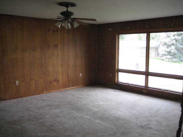 5804 West Heuermann Road Peoria, IL 61607 - Photo 4 of 9
