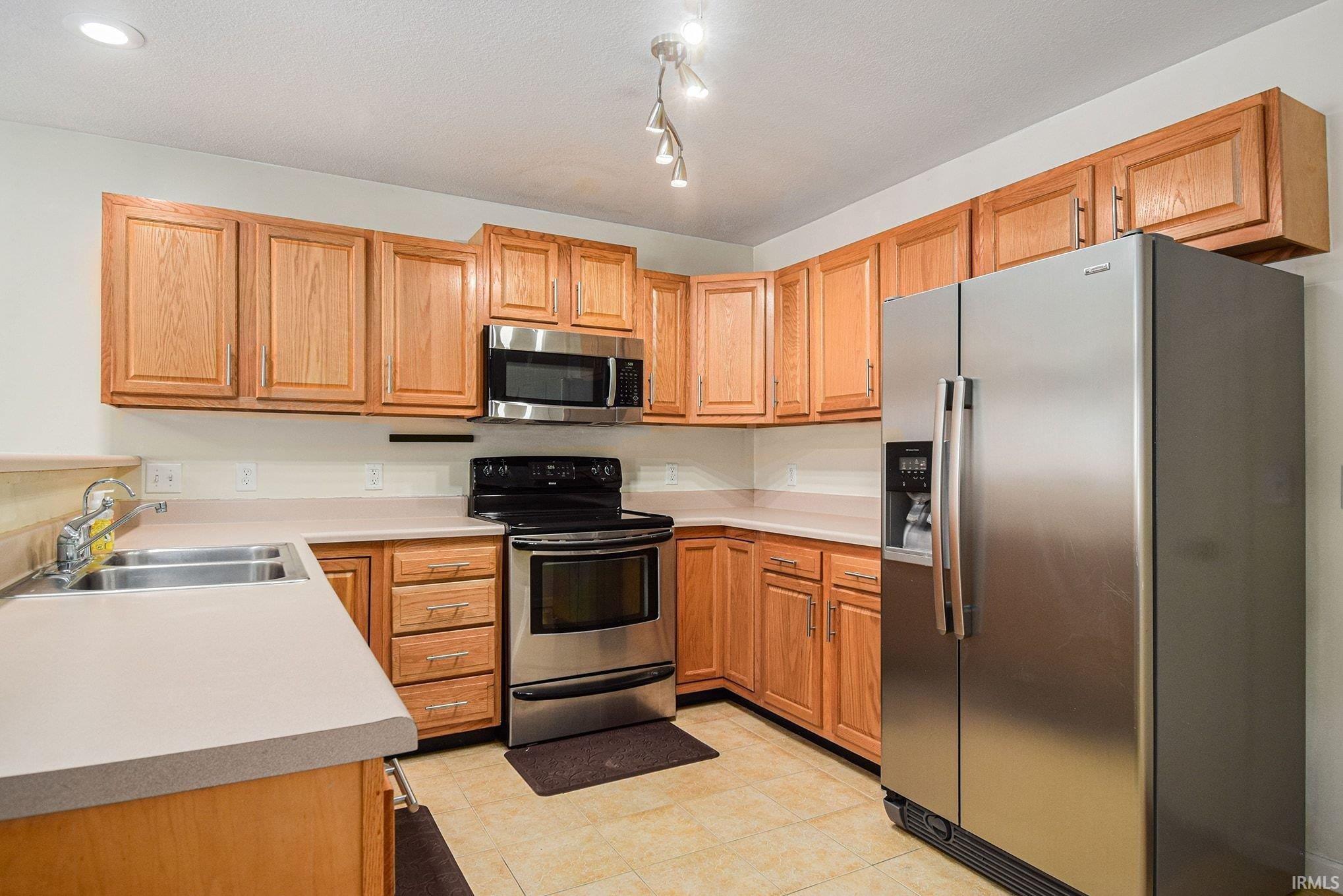 80 Cherry Street Warsaw, IN 46582 - Photo 11 of 24