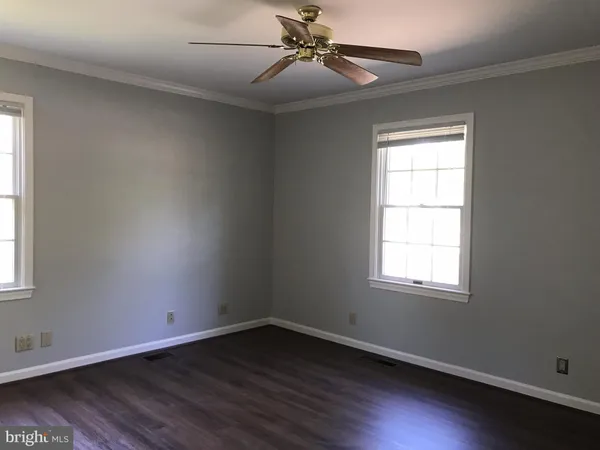 $2,600 | 3010 Strathmeade Street, Falls Church, VA 22042