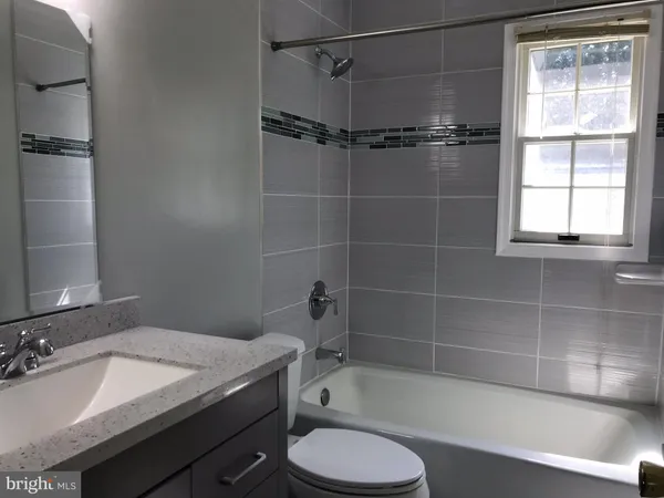 $2,600 | 3010 Strathmeade Street, Falls Church, VA 22042