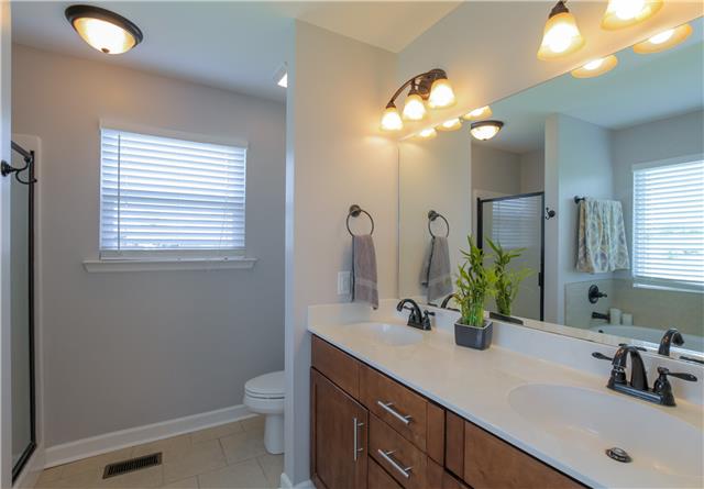 106 Legends Ridge Drive Lebanon, TN 37090 - Photo 7 of 19 Double vanities in master bathroom.