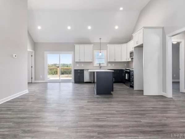 $379,900 | 1218 Rainbow Forest Drive, Lynchburg, VA 24502