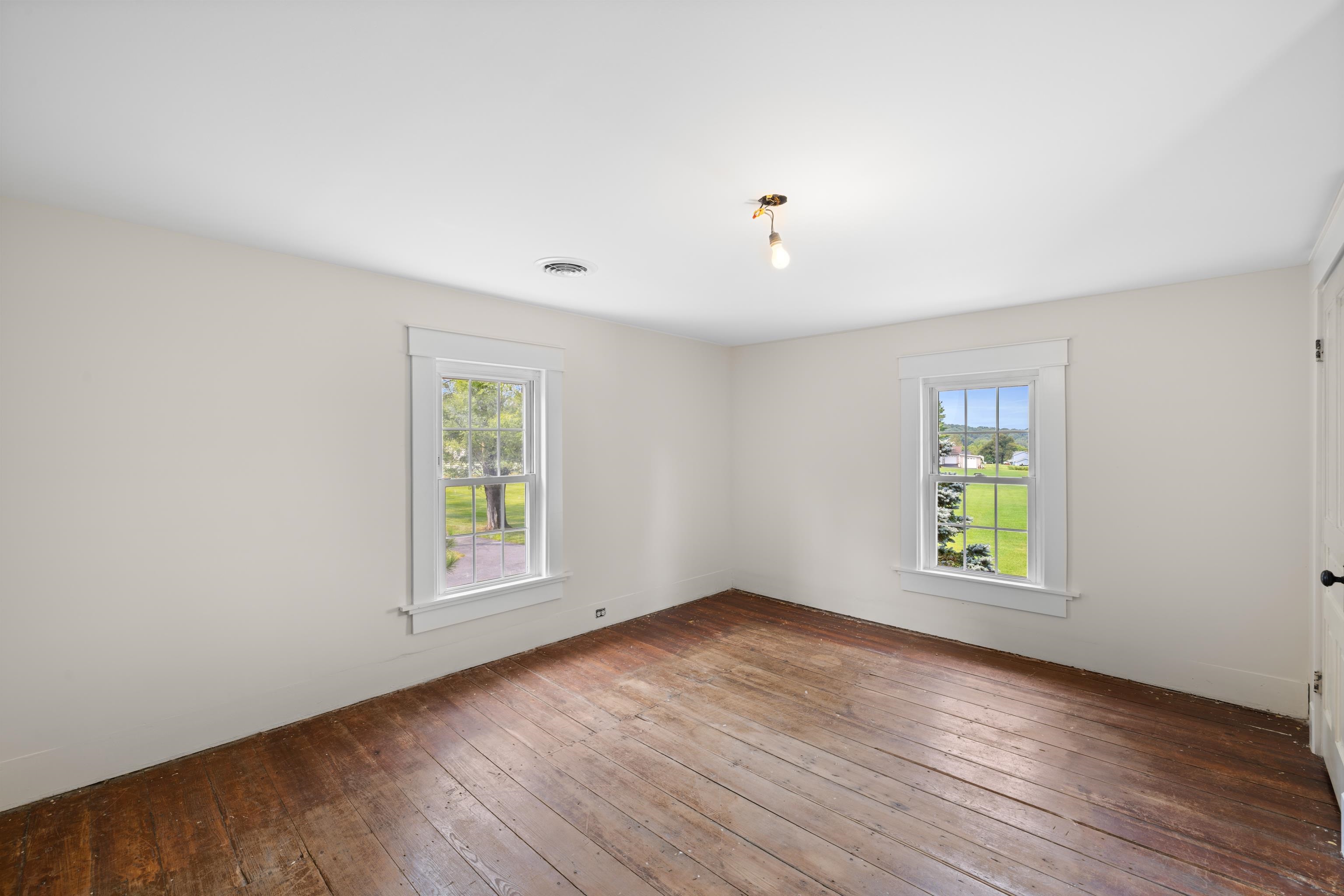 223 Cold Springs Road Stuarts Draft, VA 24477 - Photo 30 of 68 Gallery Image 30