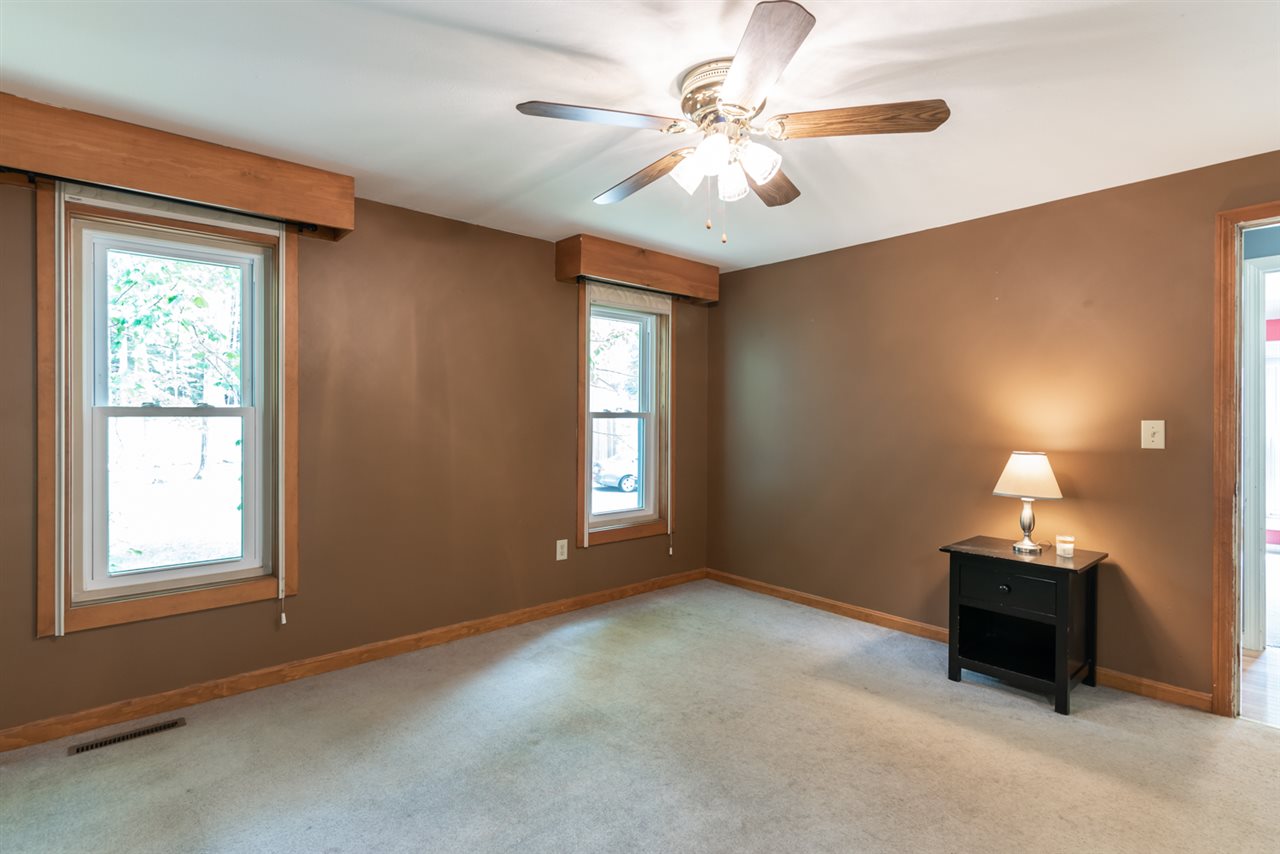 31 Cypress Road Milford, NH 03055 - Photo 19 of 40