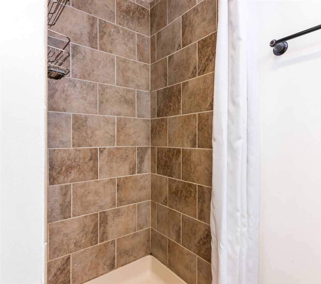 31 Cypress Road Milford, NH 03055 - Photo 22 of 40