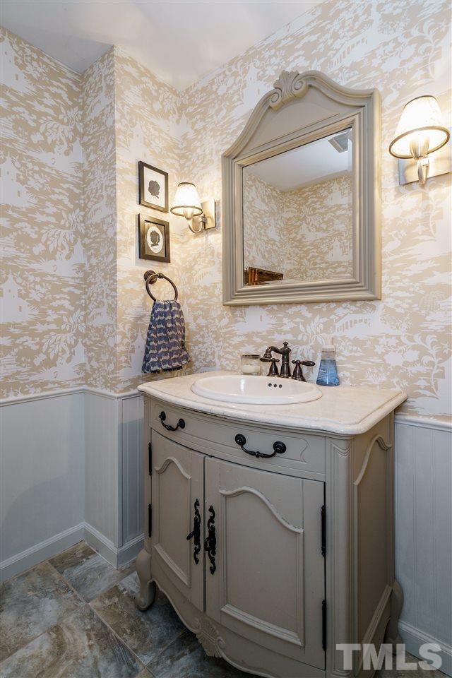 813 Burke Street Raleigh, NC 27609 - Photo 15 of 30