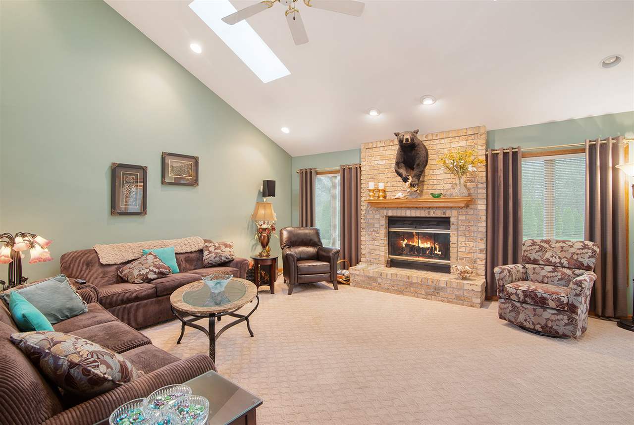 51 Tierney Road Bay City, MI 48708 - Photo 16 of 50