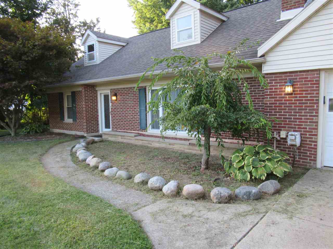 31395091-1.JPG