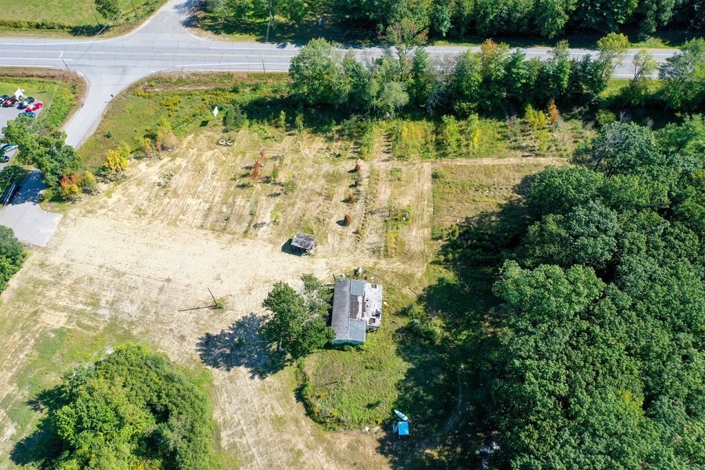 316 S Road Brentwood, NH 03833 - Photo 2 of 6