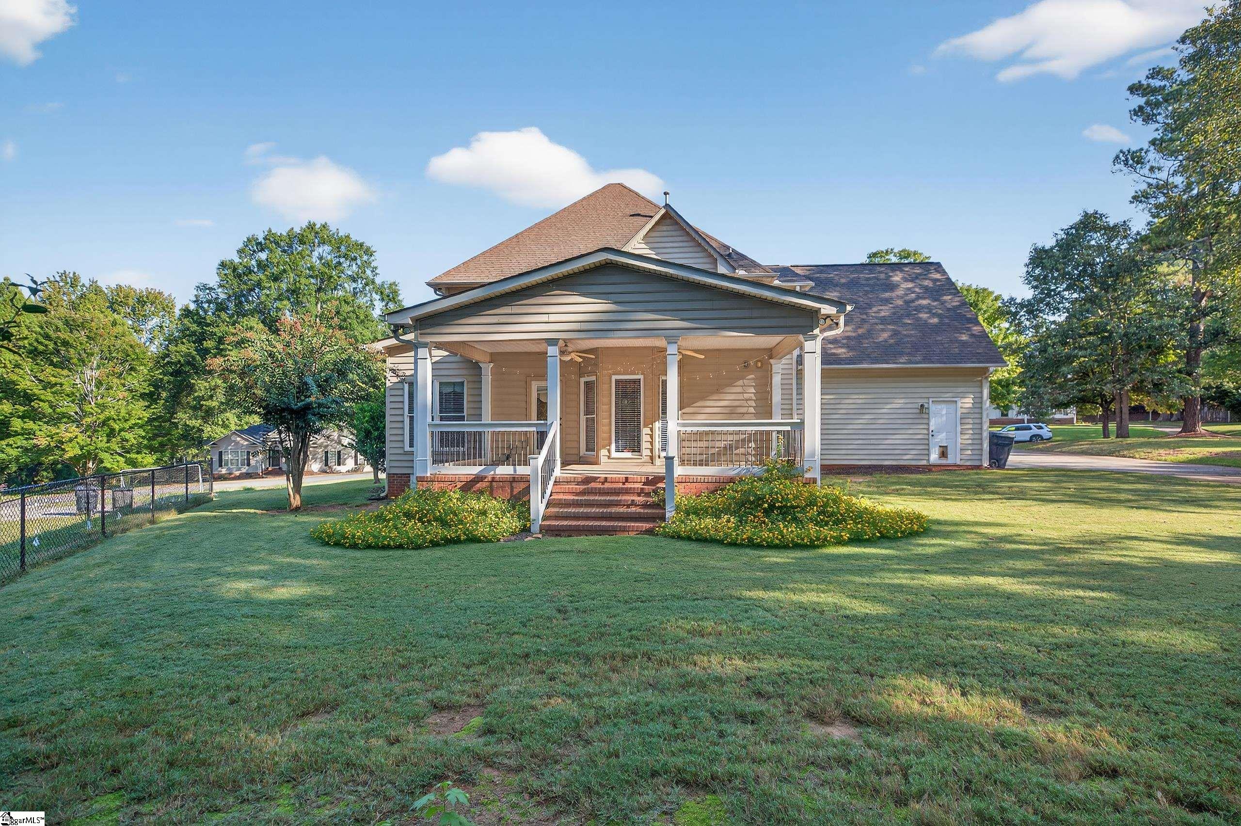 307 Holly Ridge Drive Anderson, SC 29621 - Photo 38 of 41 Gallery Image 38