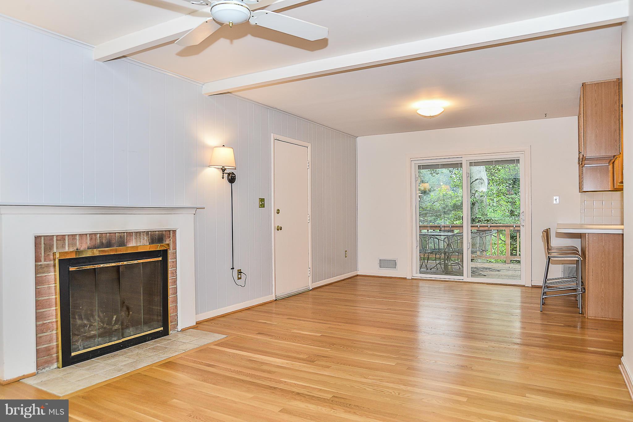6813 Sydenstricker Road Springfield, VA 22152 - Photo 12 of 30 Family Room