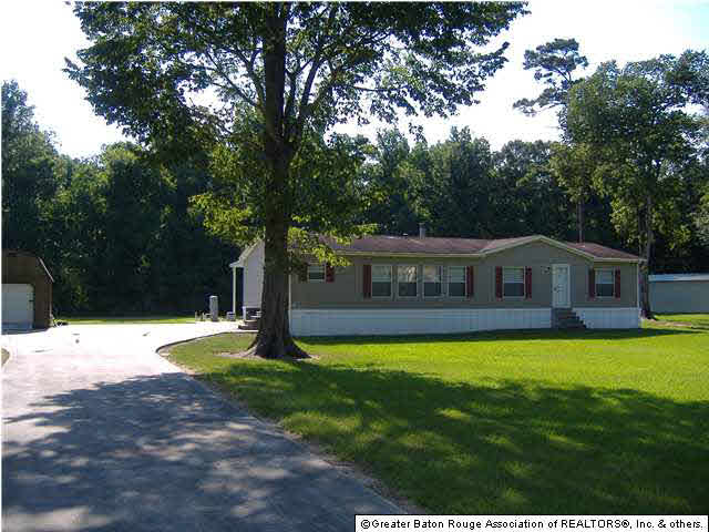 13479 Hilbert Young Road Gonzales, LA 70737 - Photo 1 of 15 Gallery Image 1