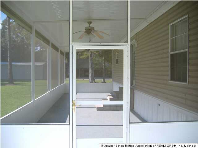 13479 Hilbert Young Road Gonzales, LA 70737 - Photo 13 of 15 Gallery Image 13