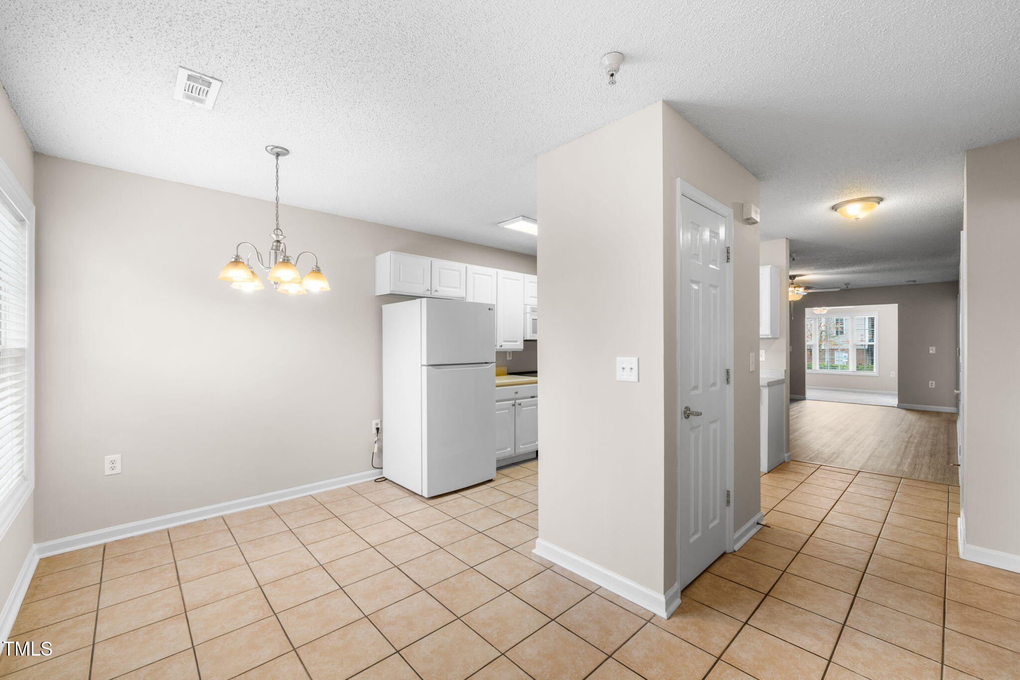 2510 Huntscroft Lane, Unit 102 Raleigh, NC 27617 - Photo 16 of 35 Dining area (1)