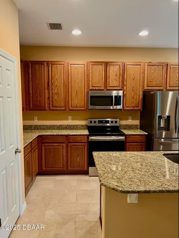 $2,300 | 14 Ponderosa Lane, Palm Coast, FL 32164