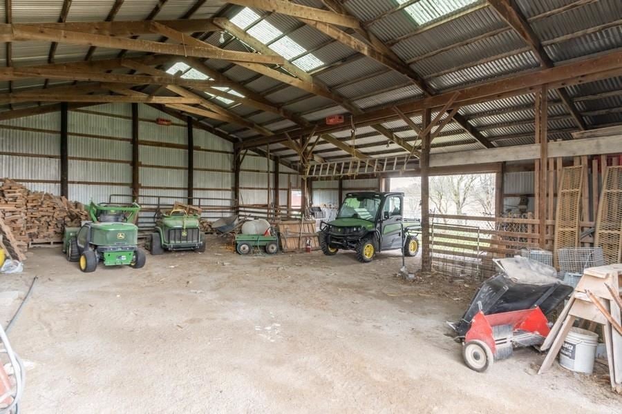 2465 Quincy Road Northeast Solon, IA 52333 - Photo 25 of 47 Gallery Image 25