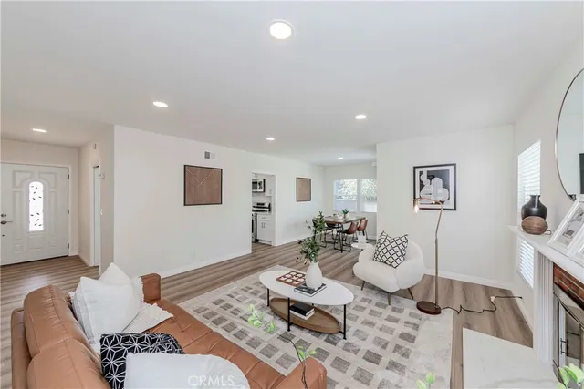 $950,000 | 1325 East Romneya Drive, Anaheim, CA 92805