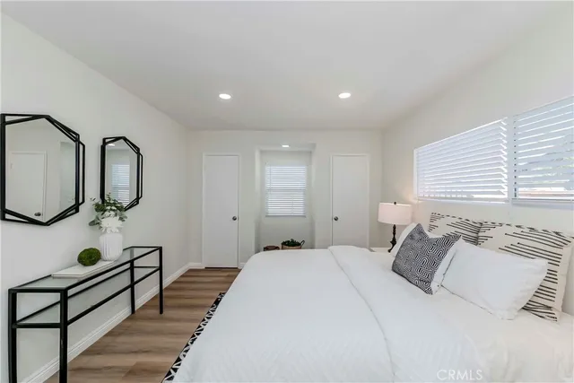 $950,000 | 1325 East Romneya Drive, Anaheim, CA 92805