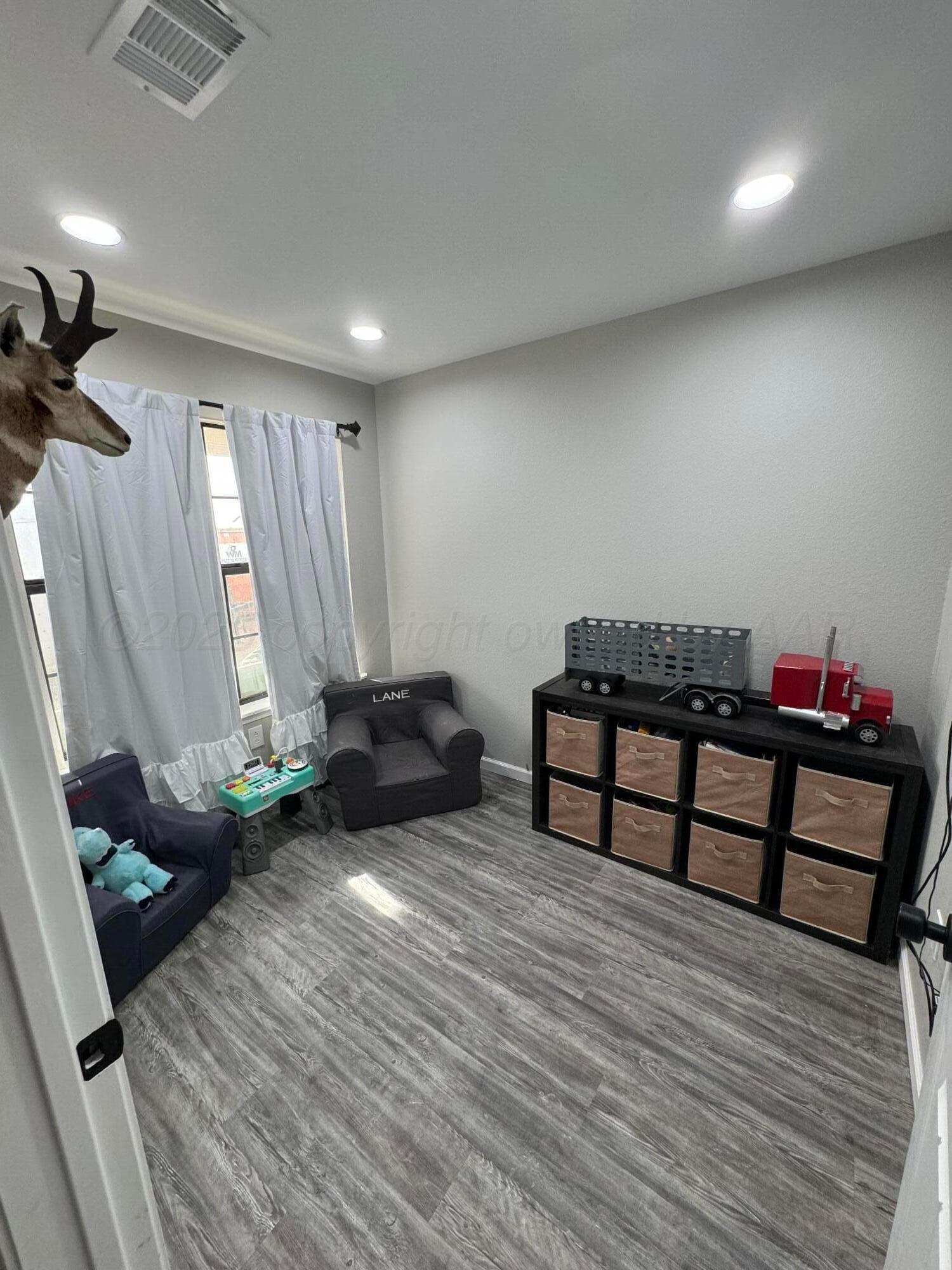 18400 Callahan Road Canyon, TX 79015 - Photo 25 of 31 3rd Bedroom/Playroom