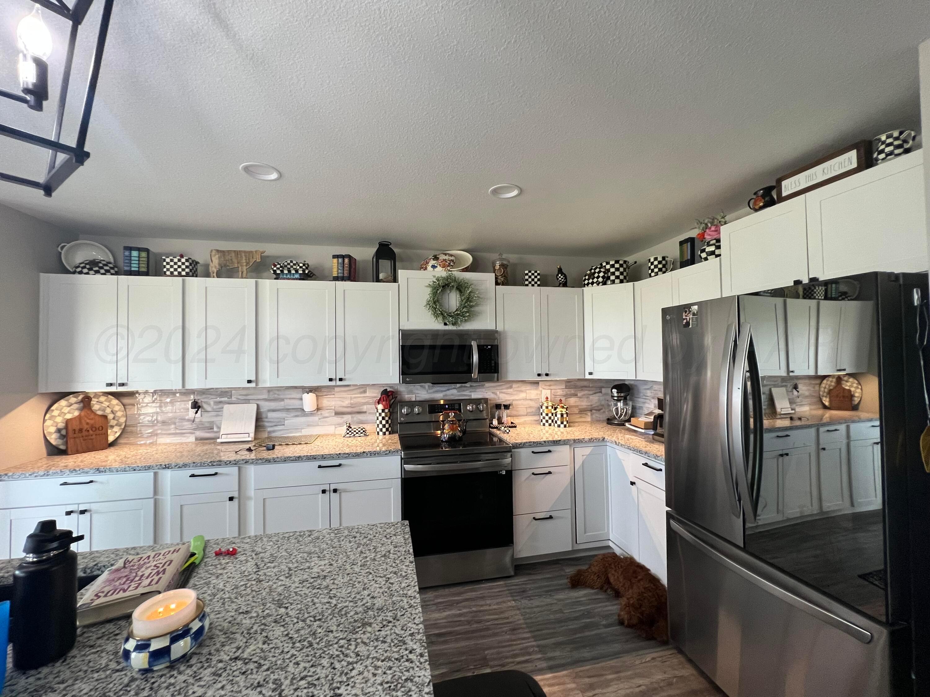 18400 Callahan Road Canyon, TX 79015 - Photo 9 of 31 Kitchen 5/Island