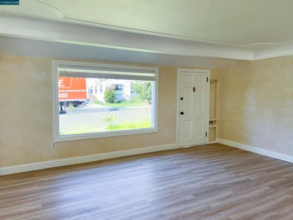 $2,600 | 192 Viewmont Avenue, Vallejo, CA 94590