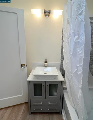 $2,600 | 192 Viewmont Avenue, Vallejo, CA 94590