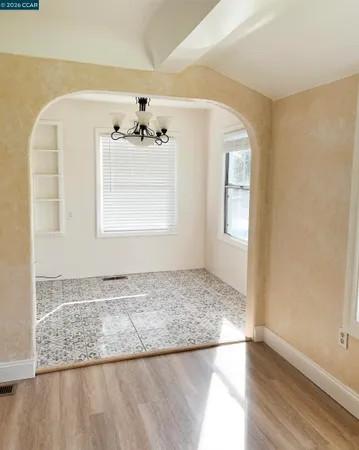 $2,600 | 192 Viewmont Avenue, Vallejo, CA 94590