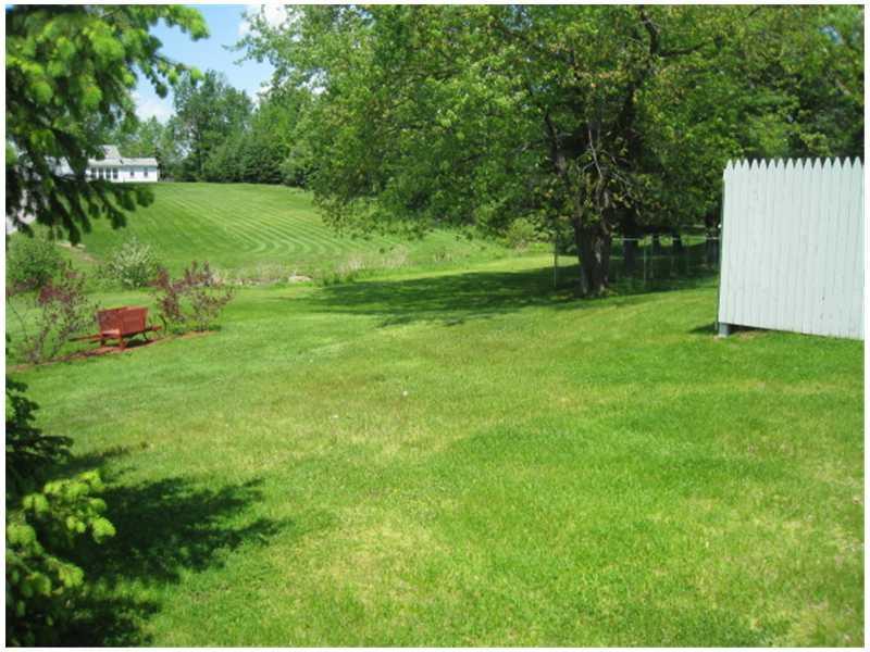 140 Hogan Road Lewiston, ME 04240 - Photo 7 of 32 Yard/Garden.