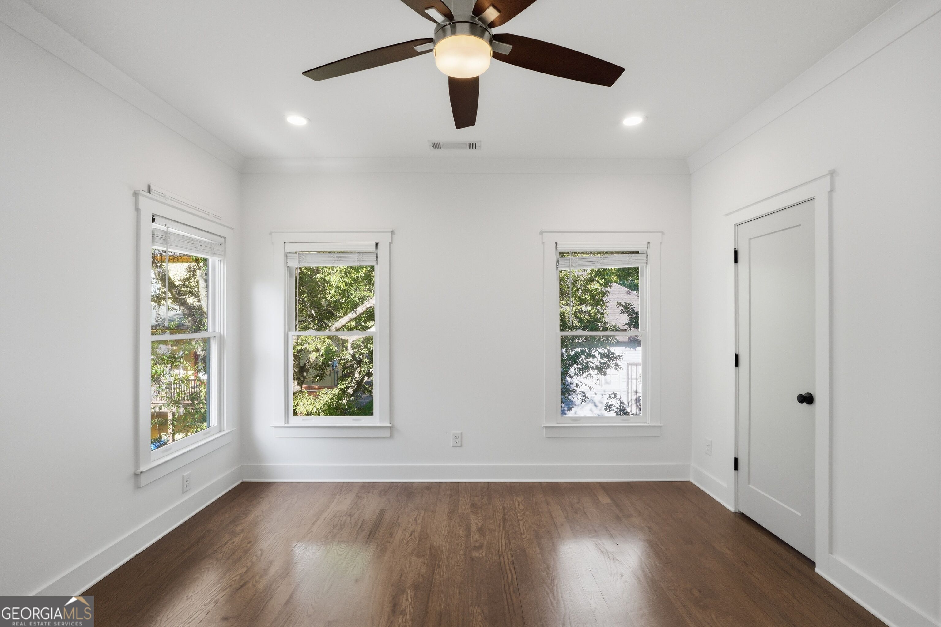 330 Nolan Street Southeast Atlanta, GA 30315 - Photo 18 of 31 Gallery Image 18