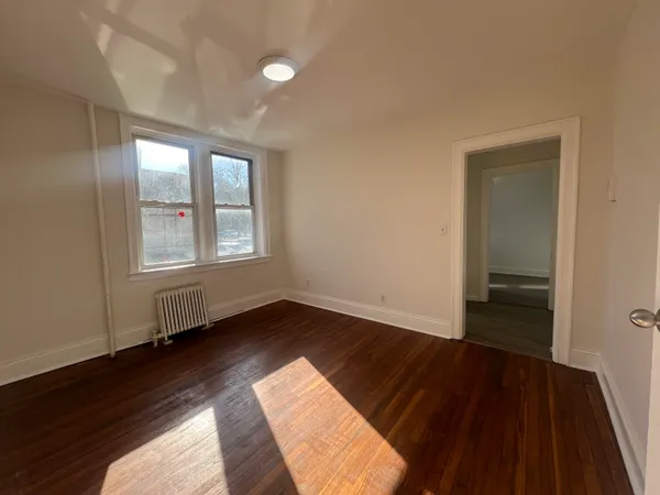 $1,695 | 197 Lafayette Place, Unit C3, Englewood, NJ 07631