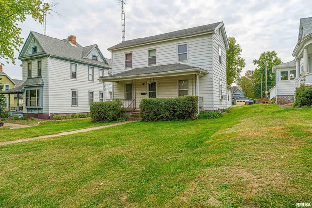 $39,000 | 433 8th Street, Lincoln, IL 62656