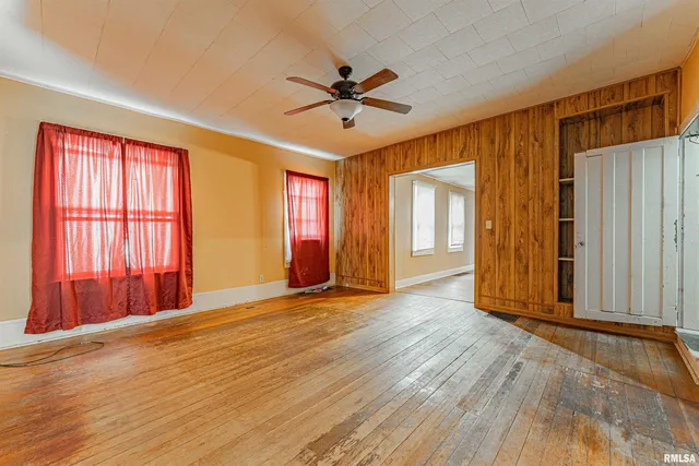 $39,000 | 433 8th Street, Lincoln, IL 62656