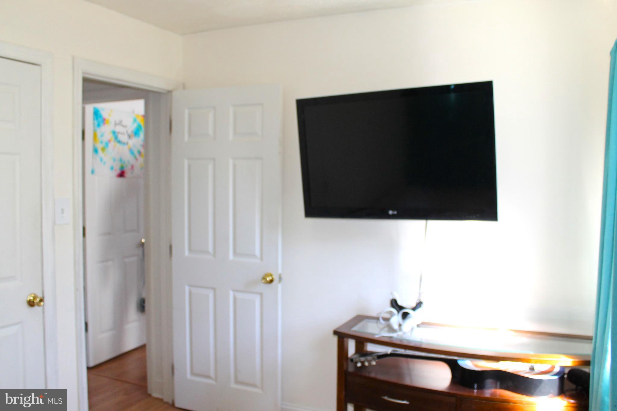 10 Warwick Road Stratford, NJ 08084 - Photo 14 of 21