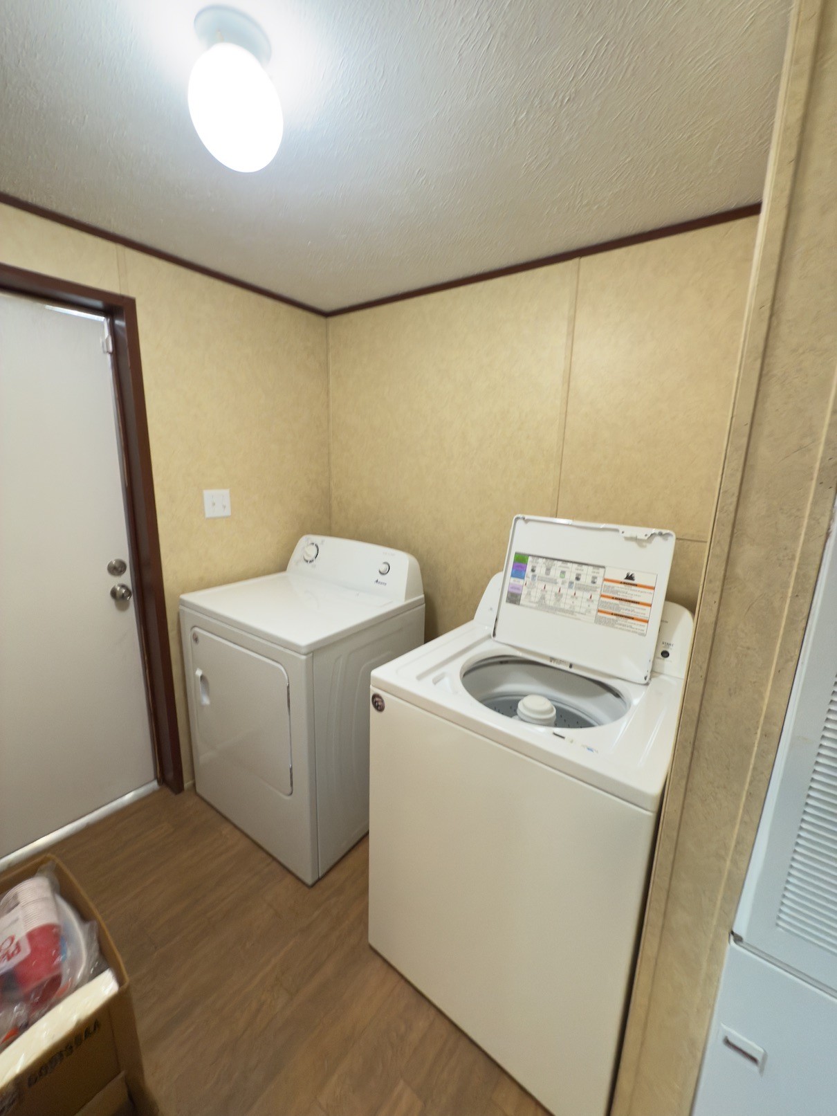 15 Joe Blanton Road Woodbury, TN 37190 - Photo 14 of 15 a utility room with dryer and washer