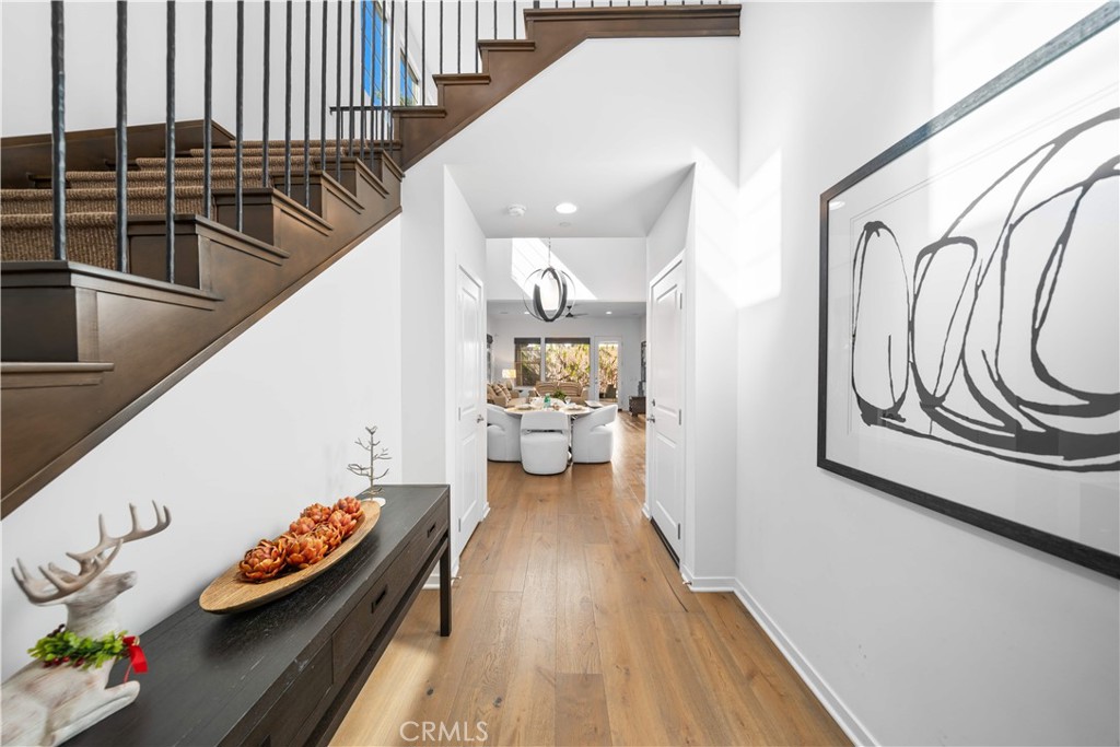 105 Newall Irvine, CA 92618 - Photo 6 of 59