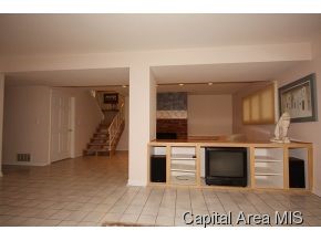2713 Interlacken Road Springfield, IL 62704 - Photo 20 of 24 Gallery Image 20