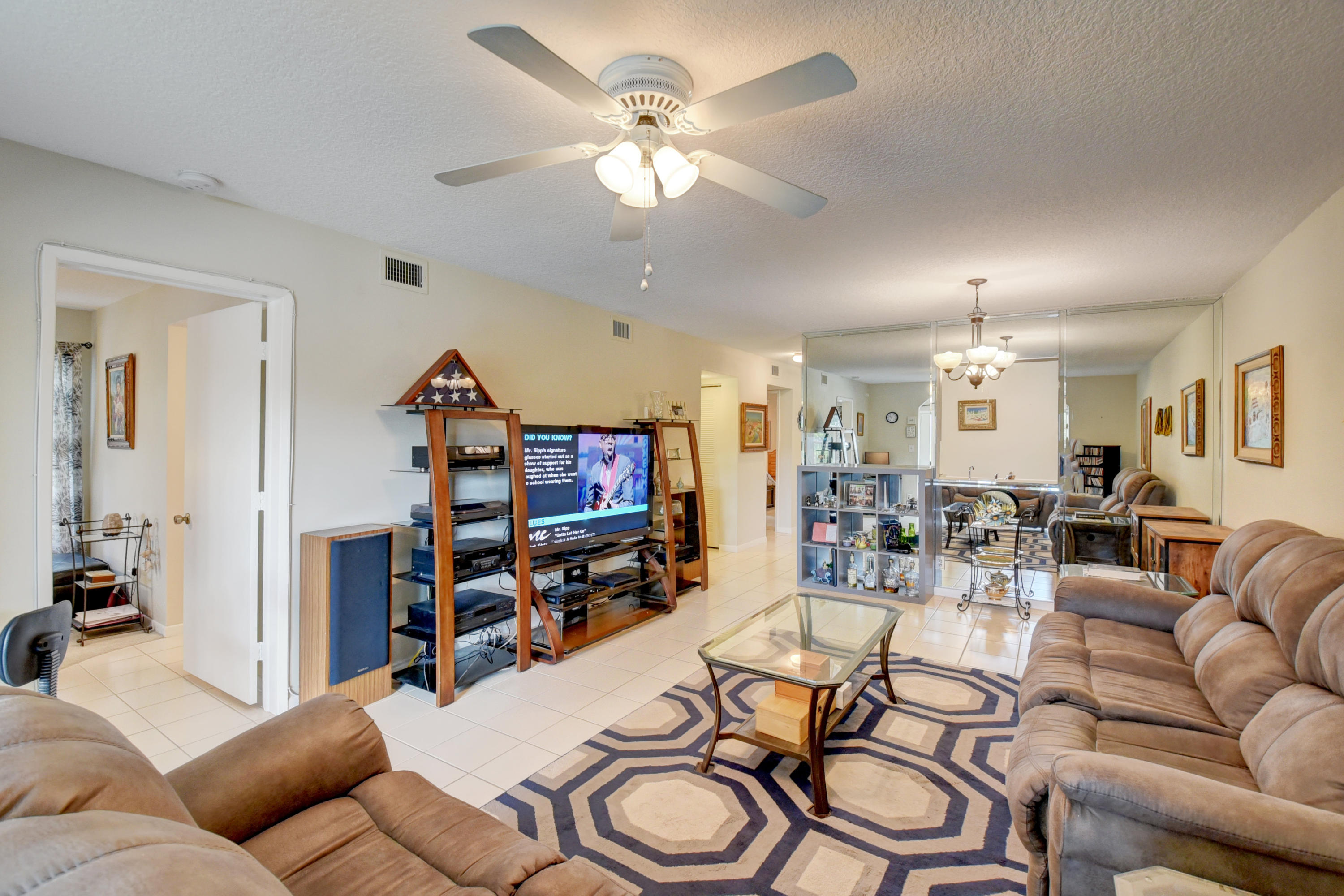 9094 Flynn Circle, Unit 1 Boca Raton, FL 33496 - Photo 12 of 23 Living Room