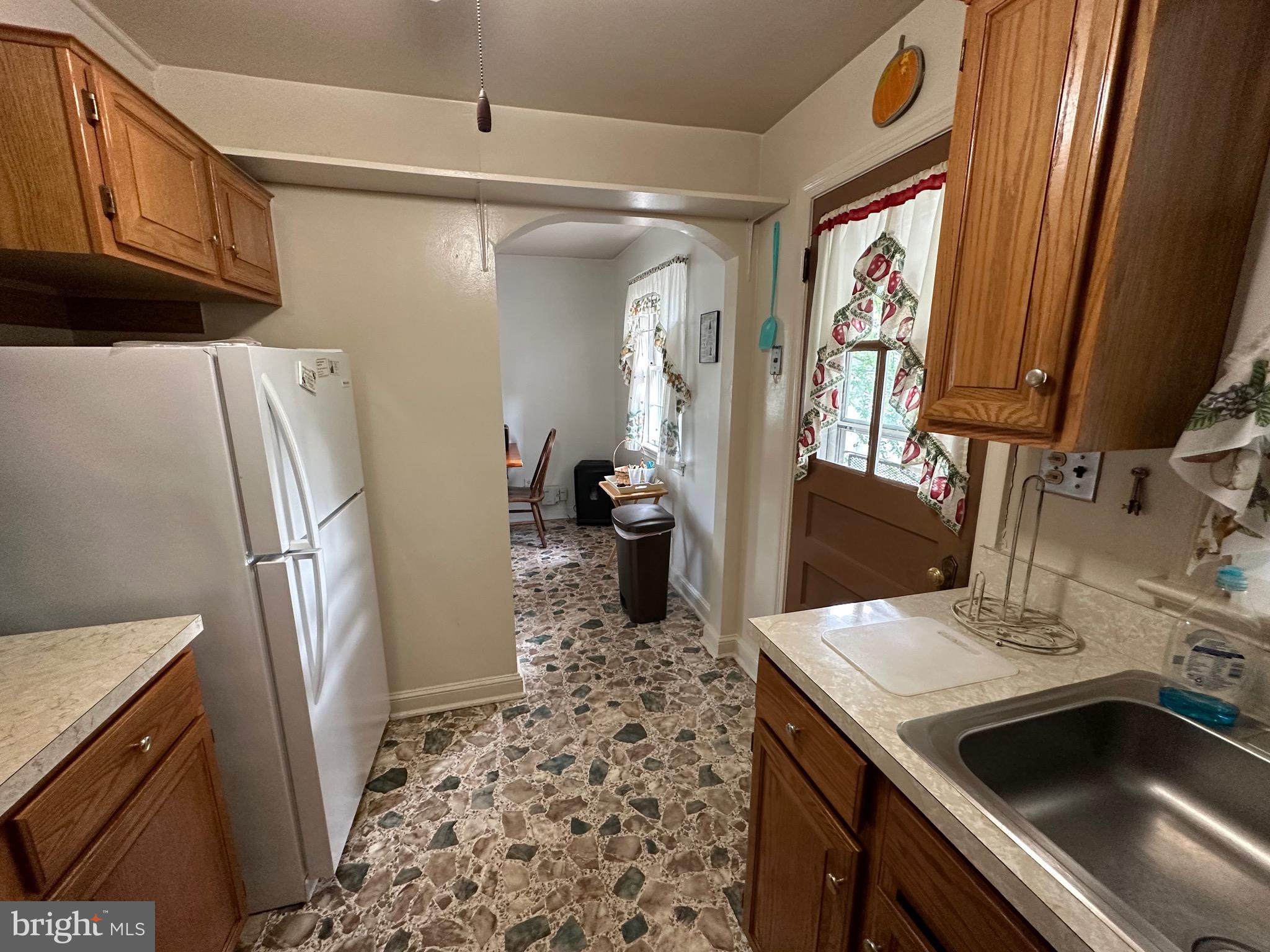 9112 Simpson Lane Clinton, MD 20735 - Photo 14 of 44 Gallery Image 14