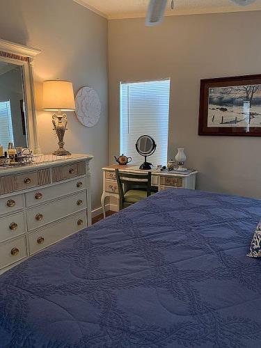 777 Walkerbilt Road Naples, FL 34110 - Photo 19 of 68