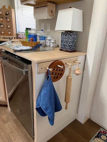 777 Walkerbilt Road Naples, FL 34110 - Photo 7 of 68