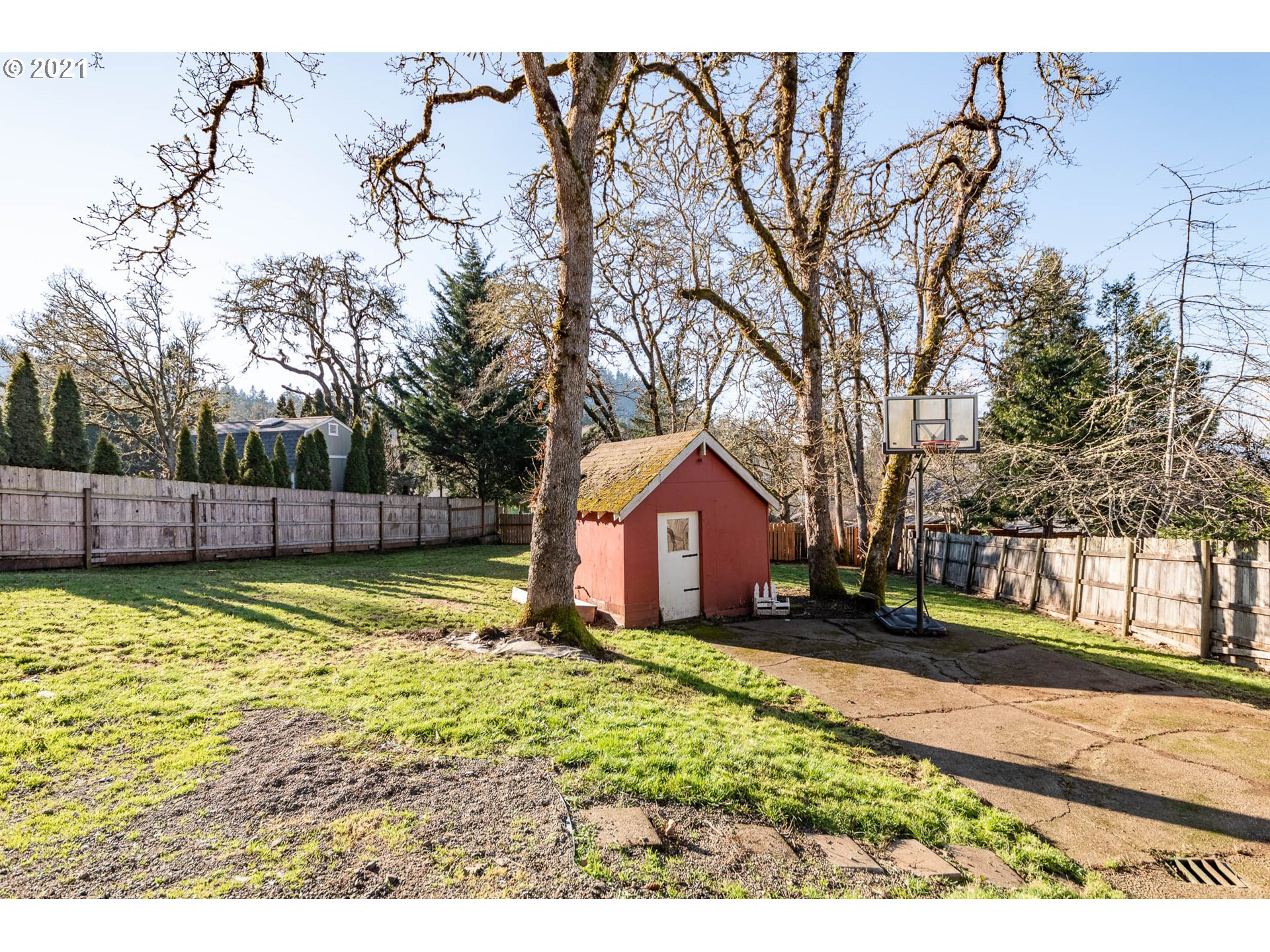 520 South 71st Street Springfield, OR 97478 - Photo 17 of 20 Gallery Image 17