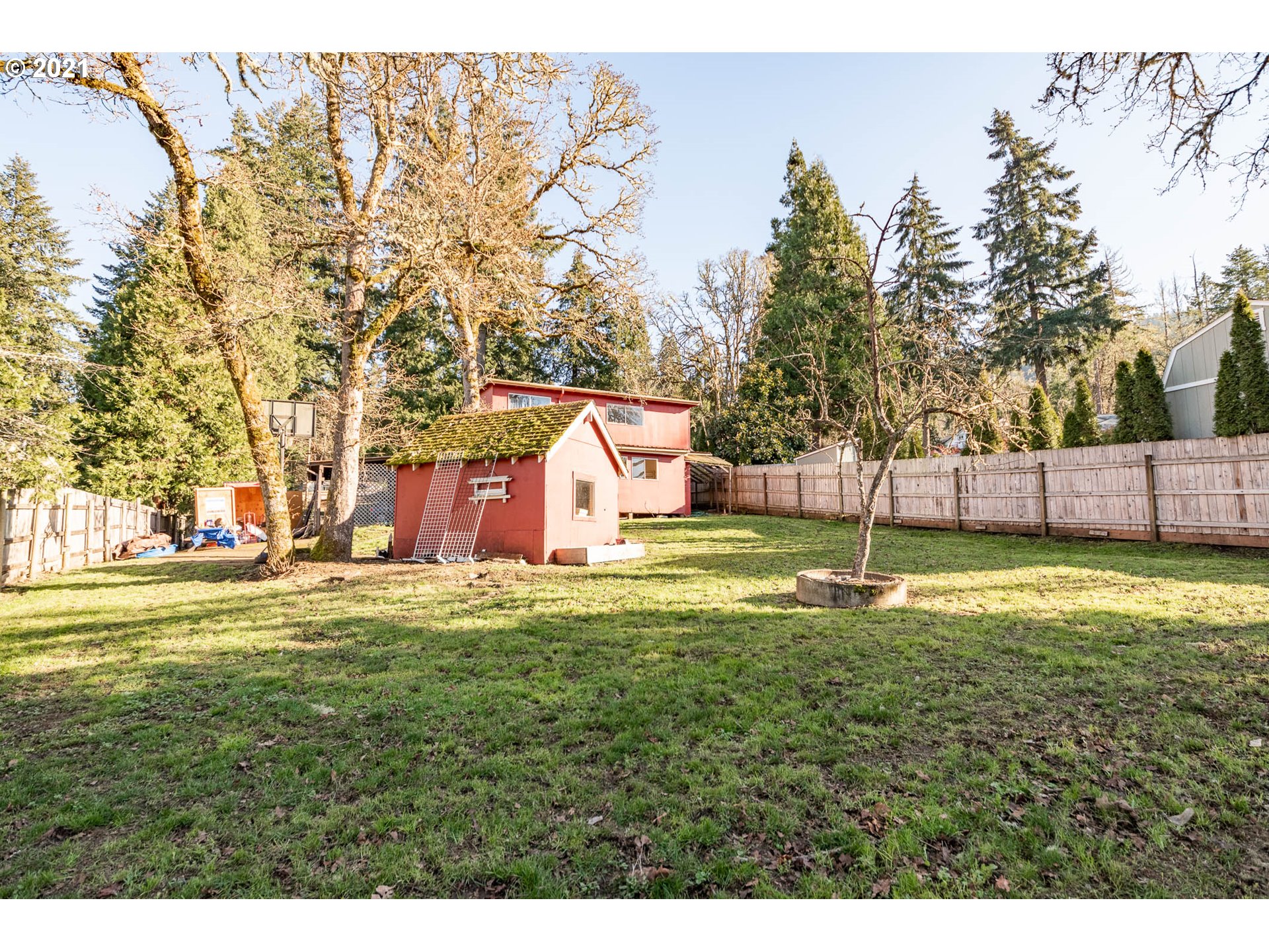 520 South 71st Street Springfield, OR 97478 - Photo 18 of 20 Gallery Image 18