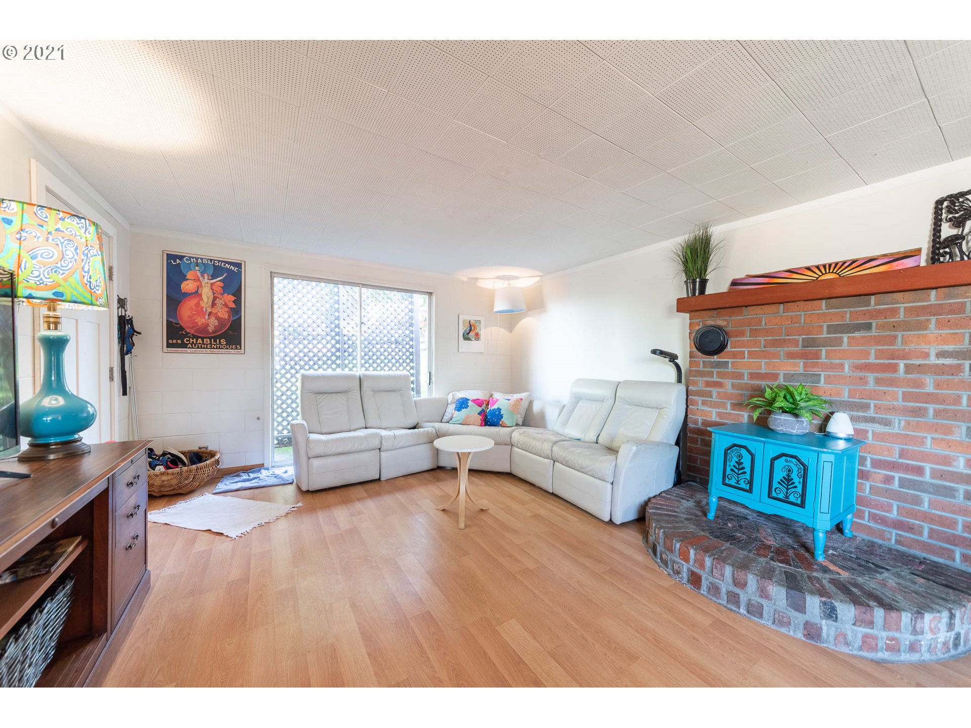 520 South 71st Street Springfield, OR 97478 - Photo 4 of 20 Gallery Image 4