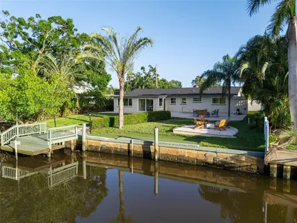 $679,000 | 243 45th Avenue Northeast, St. Petersburg, FL 33703