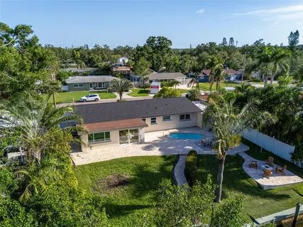 $679,000 | 243 45th Avenue Northeast, St. Petersburg, FL 33703