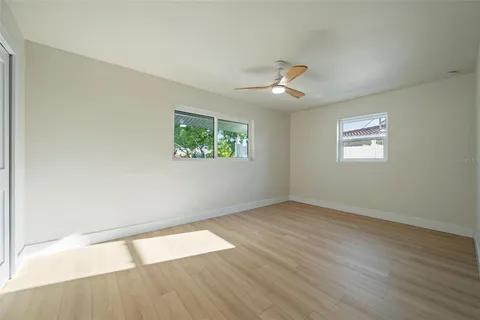 $679,000 | 243 45th Avenue Northeast, St. Petersburg, FL 33703