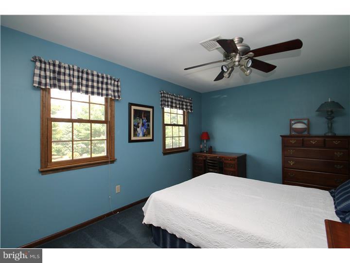182 Firethorn Road Newtown, PA 18940 - Photo 12 of 18 Bedroom 3
